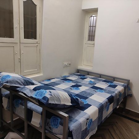 Saptagiri House Hotel Tiruvannamalai Bagian luar foto